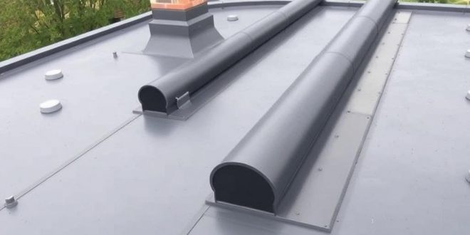 Почему рулонная битумная кровля остаётся актуальной: обзор преимуществ