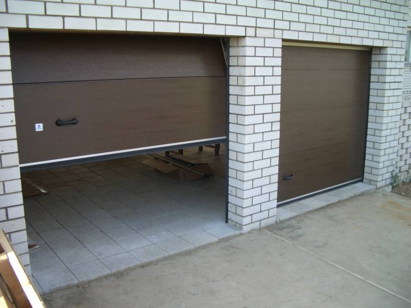 роллетные ворота для гаража с автоматическим приводом