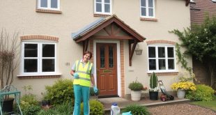 Услуги уборки коттеджей: как выбрать, что ожидать и как сохранить порядок надолго